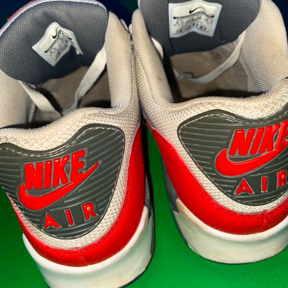 Nike air max 90, size 8.5, white, red, and grey mesh and suede. - Picture 4 of 5